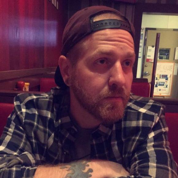 Meet your Posher, Thomas - Picture 1 of 1